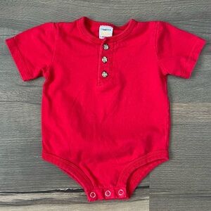 Vintage 90s Cowboys & Angels Red Henley Short Sleeve Onesie Size 3/6 Months